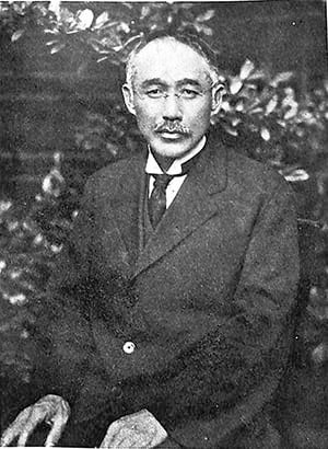 圖:日本時代阿里山鐵道奮起湖附近嶮崖 / 圖片來源:wikipedia